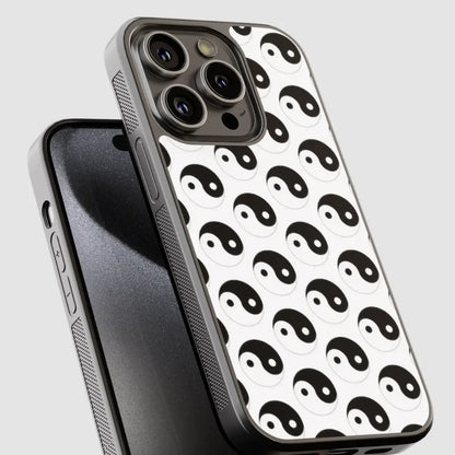 Yin - Yang - CASE IT UP